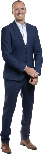 Patrick Merz in a blue suit